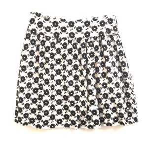 So cute black and cream embroidered skirt